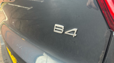 Volvo Xc40 2.0 B4P Inscription Pro 5dr Auto Petrol Estate